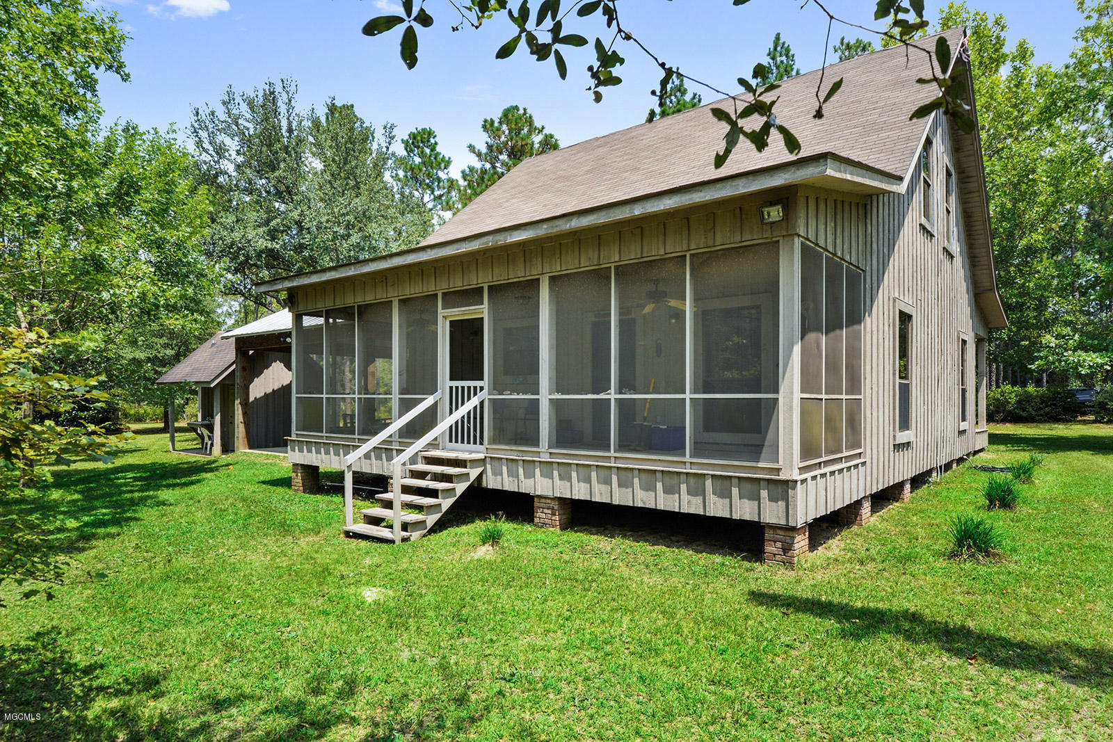 23025 Saucier Lizana Road Saucier, MS 39574 - Photo 12 of 18 012_1600x1067_mls_1600x1067