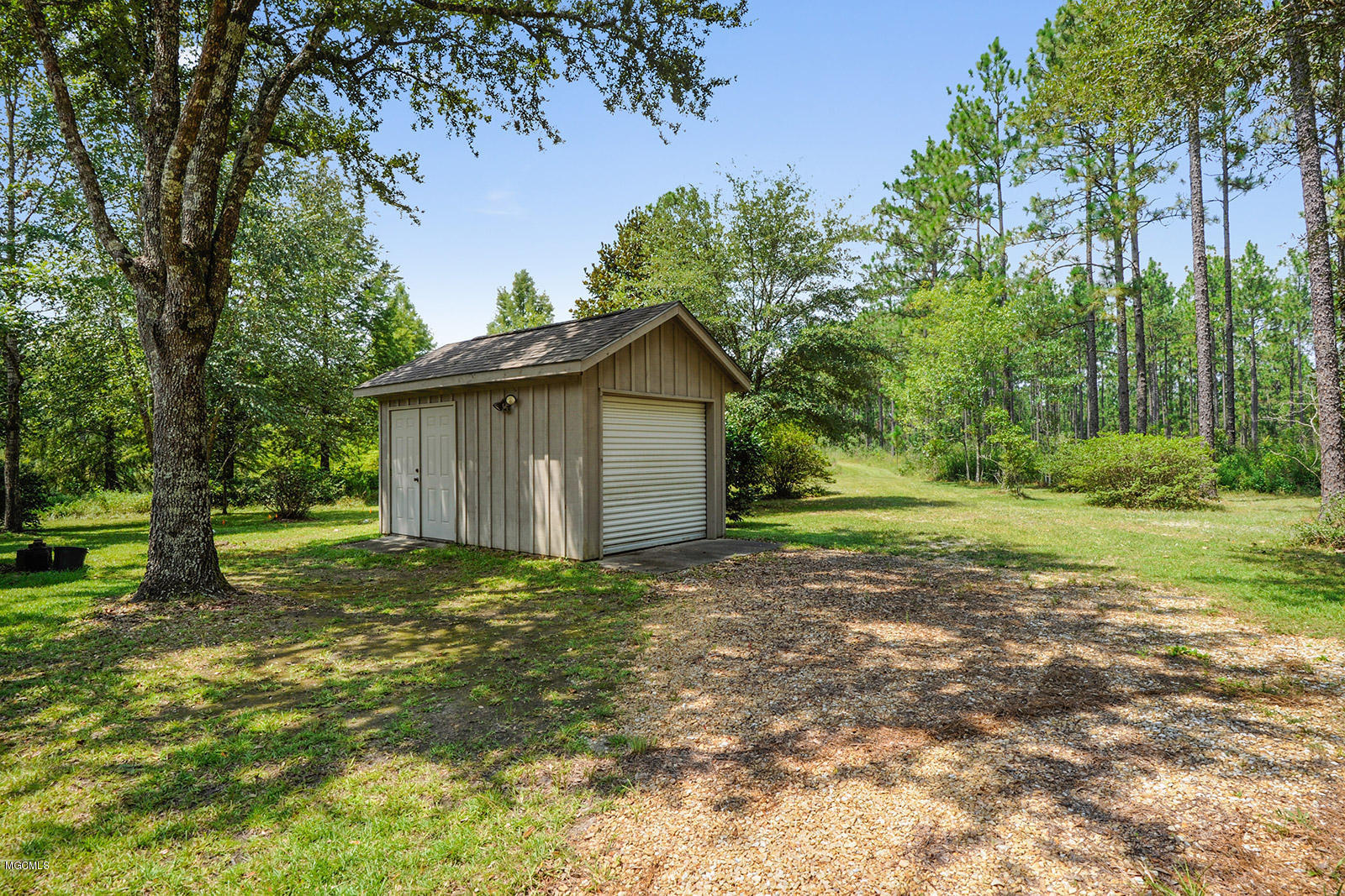 23025 Saucier Lizana Road Saucier, MS 39574 - Photo 13 of 18 013_1600x1067_mls_1600x1067