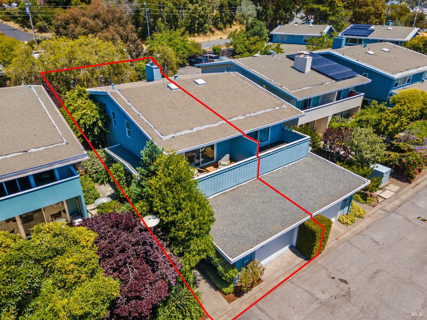 29 Porto Bello Drive San Rafael, CA 94901 - Photo 21 of 41