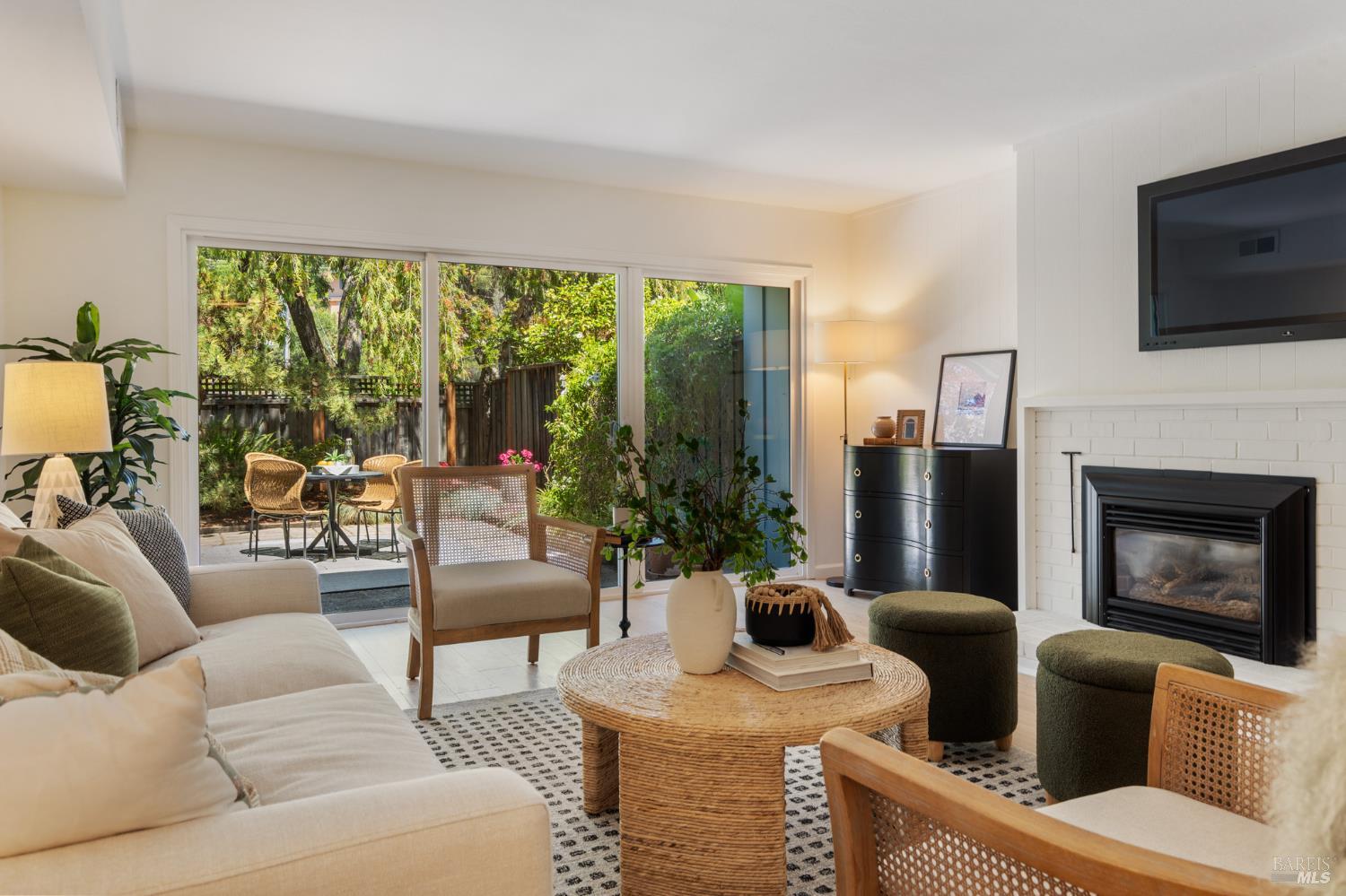 29 Porto Bello Drive San Rafael, CA 94901 - Photo 10 of 41 Cozy fireplace in the living room.