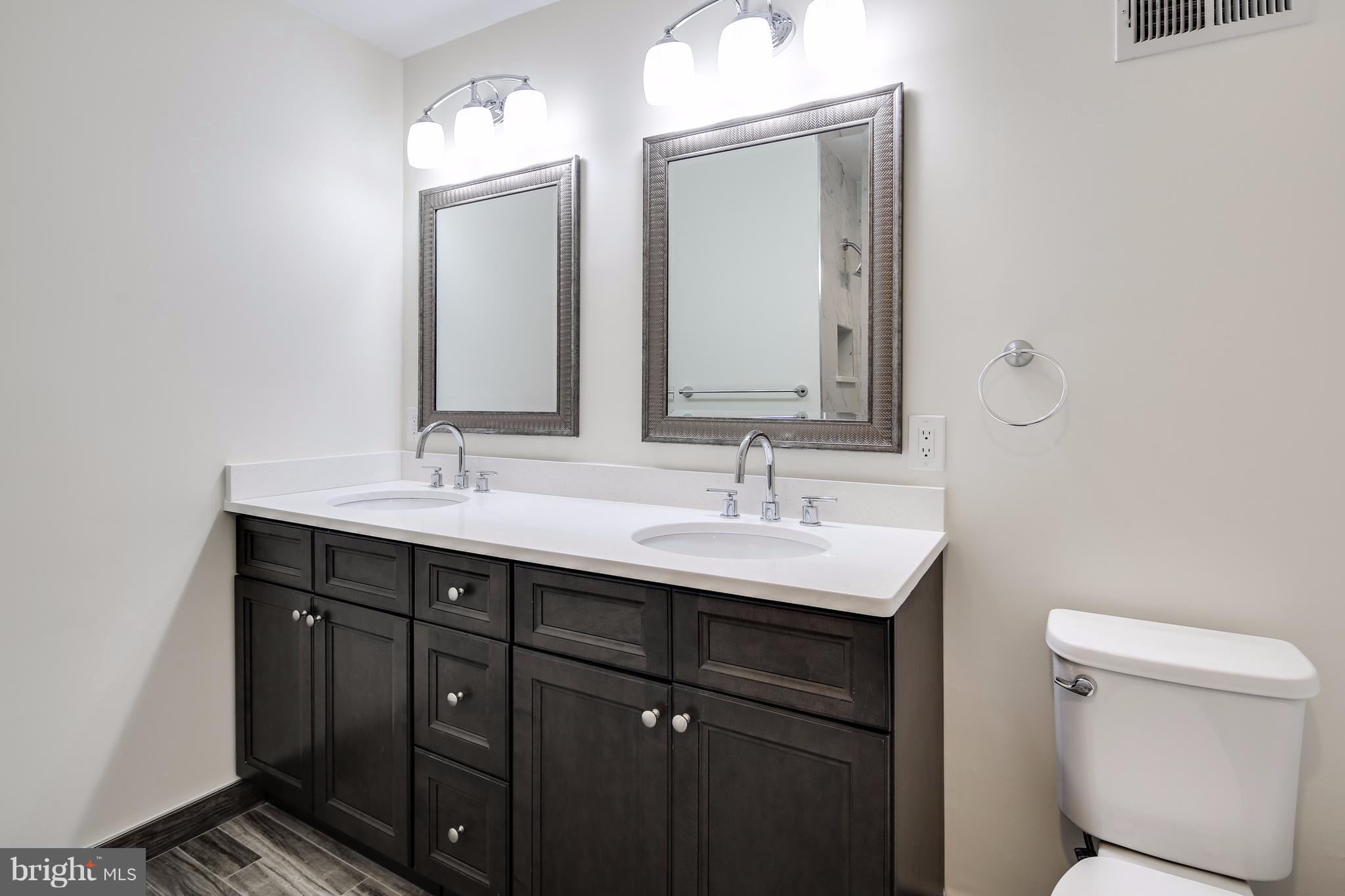 9313 Pan Ridge Road Baltimore, MD 21234 - Photo 23 of 30 Upper Level Full Bath