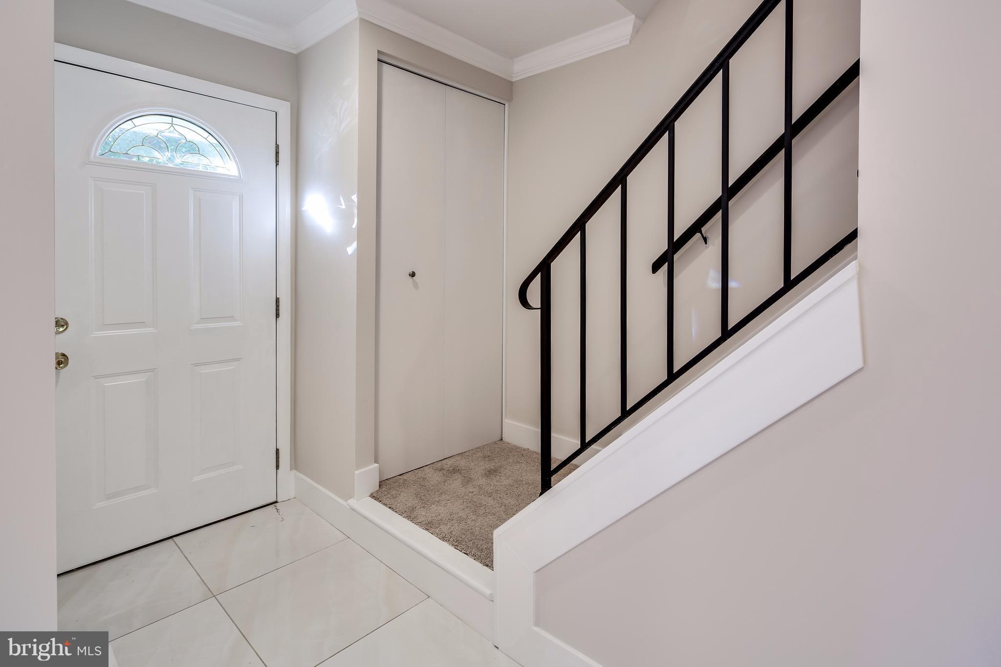 9313 Pan Ridge Road Baltimore, MD 21234 - Photo 5 of 30 Interior General