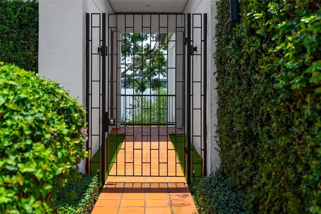 a view of a bird bath