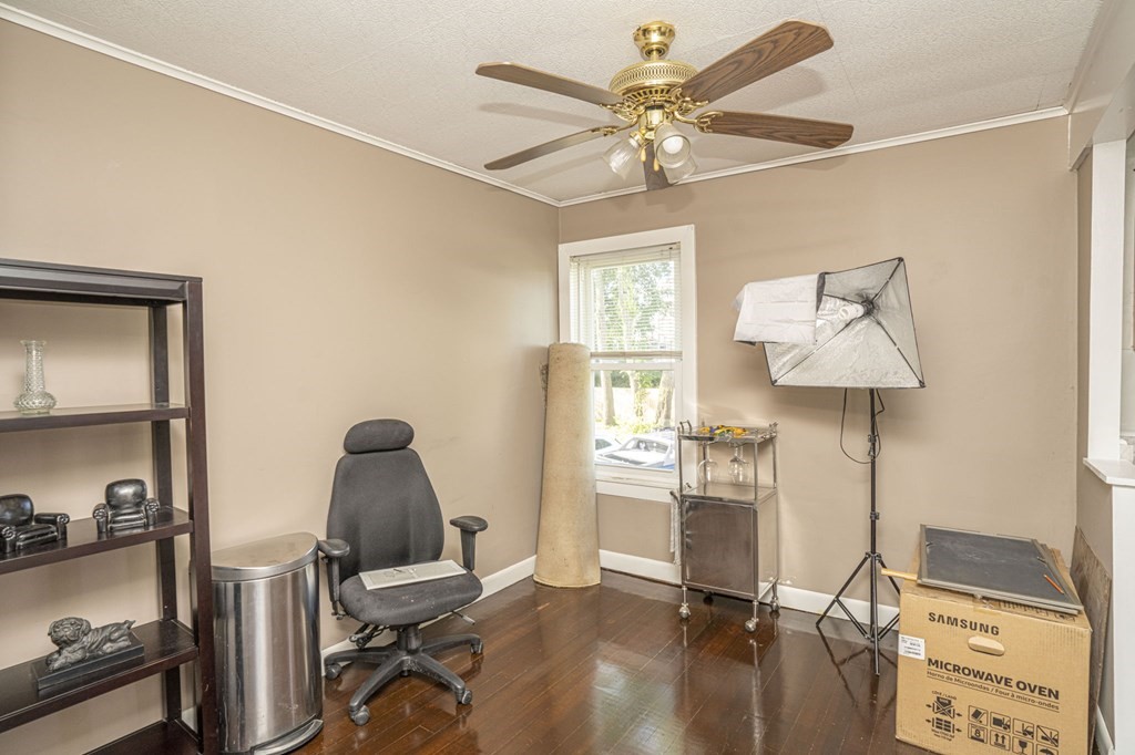 609 King Philip Street Fall River, MA 02724 - Photo 11 of 39