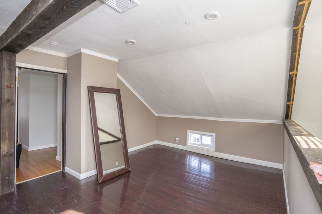 609 King Philip Street Fall River, MA 02724 - Photo 17 of 39