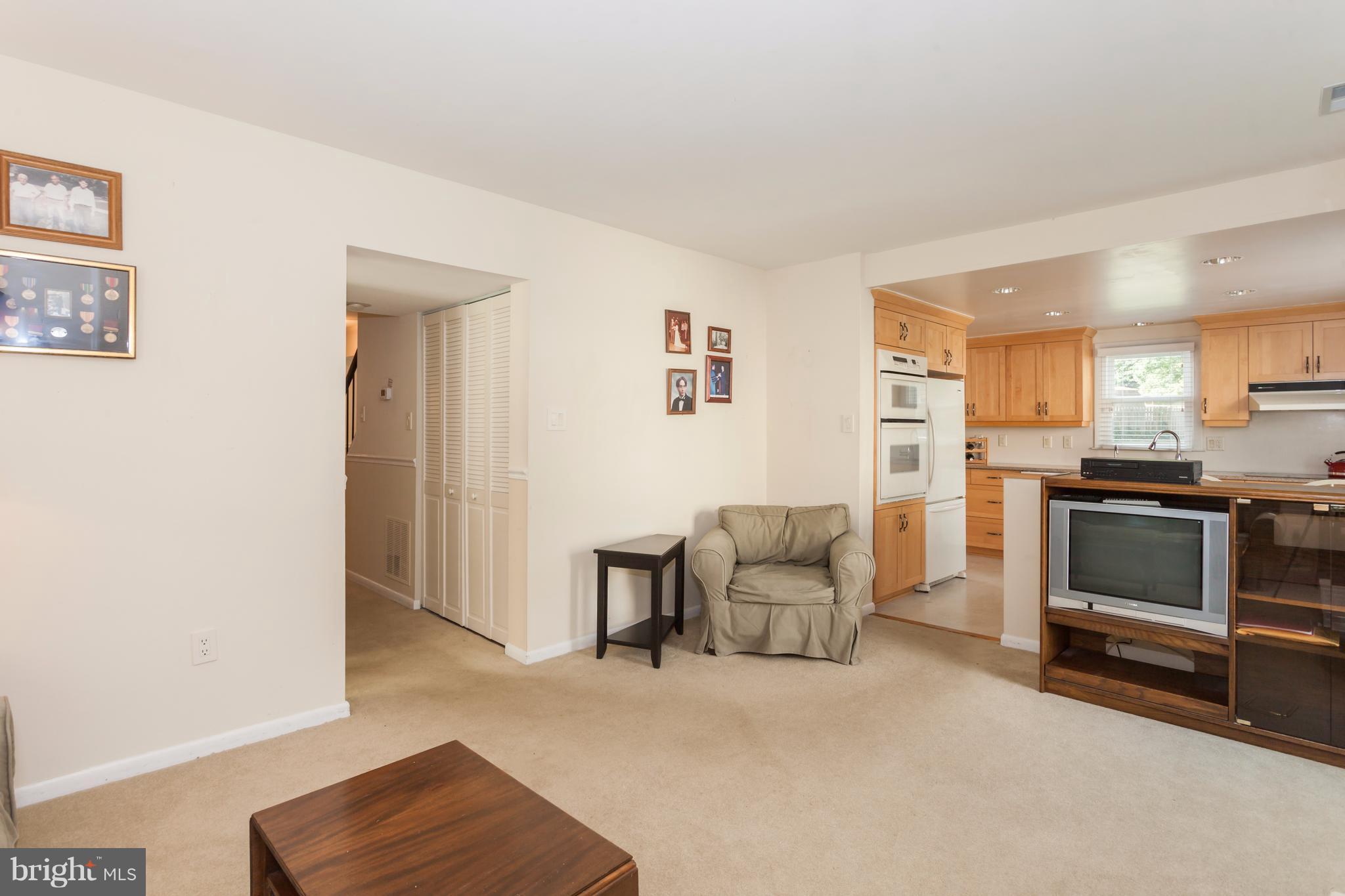 12720 Builders Road Herndon, VA 20170 - Photo 14 of 30 Family Room
