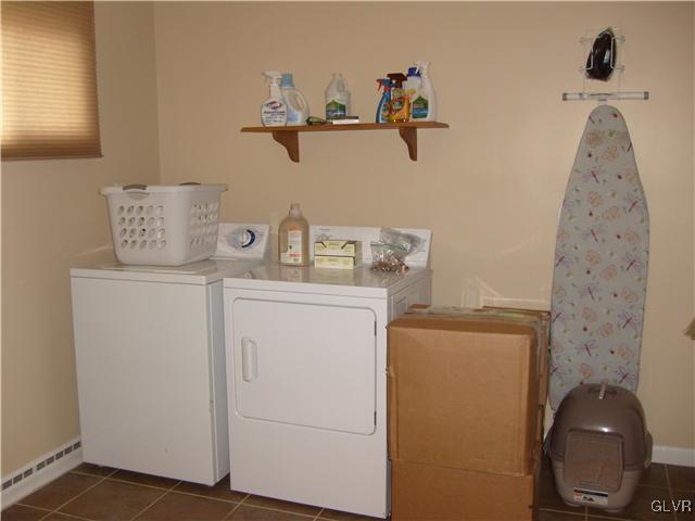 2276 Jordan Road Orefield, PA 18069 - Photo 13 of 17 a utility room with dryer and washer