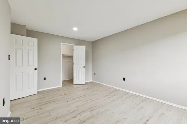 $200,000 | 12751 Dara Drive, Unit 102, Woodbridge, VA 22192
