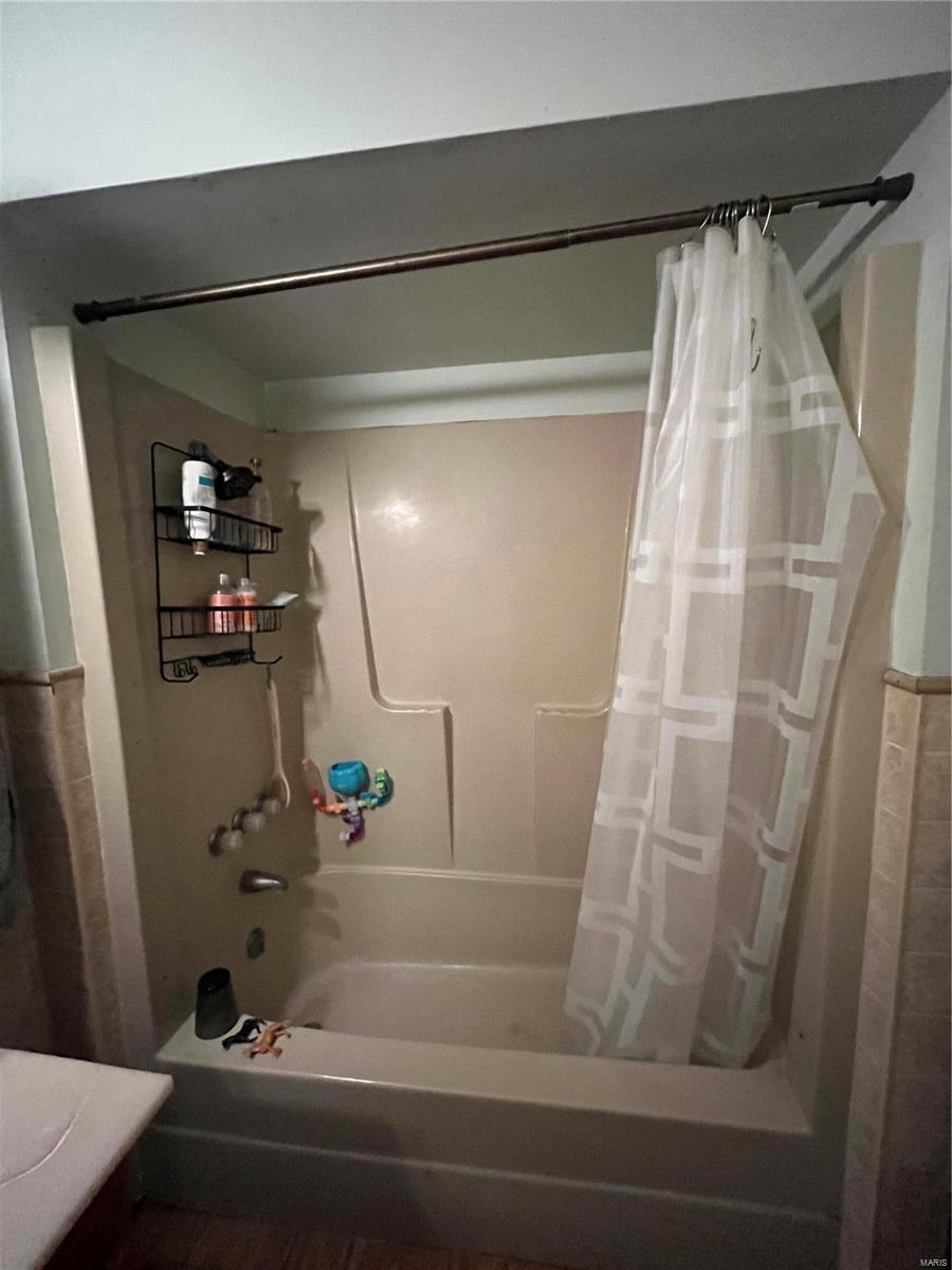 700 Ridge Street, Unit A&B Alton, IL 62002 - Photo 18 of 41 Gallery Image 18