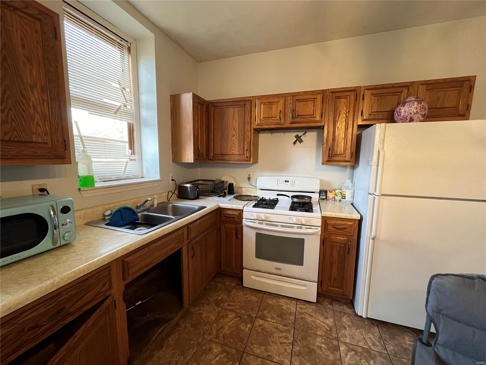 700 Ridge Street, Unit A&B Alton, IL 62002 - Photo 29 of 41 Gallery Image 29