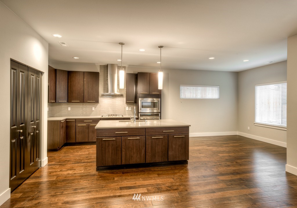 4307 181st Street Southeast Bothell, WA 98012 - Photo 5 of 14