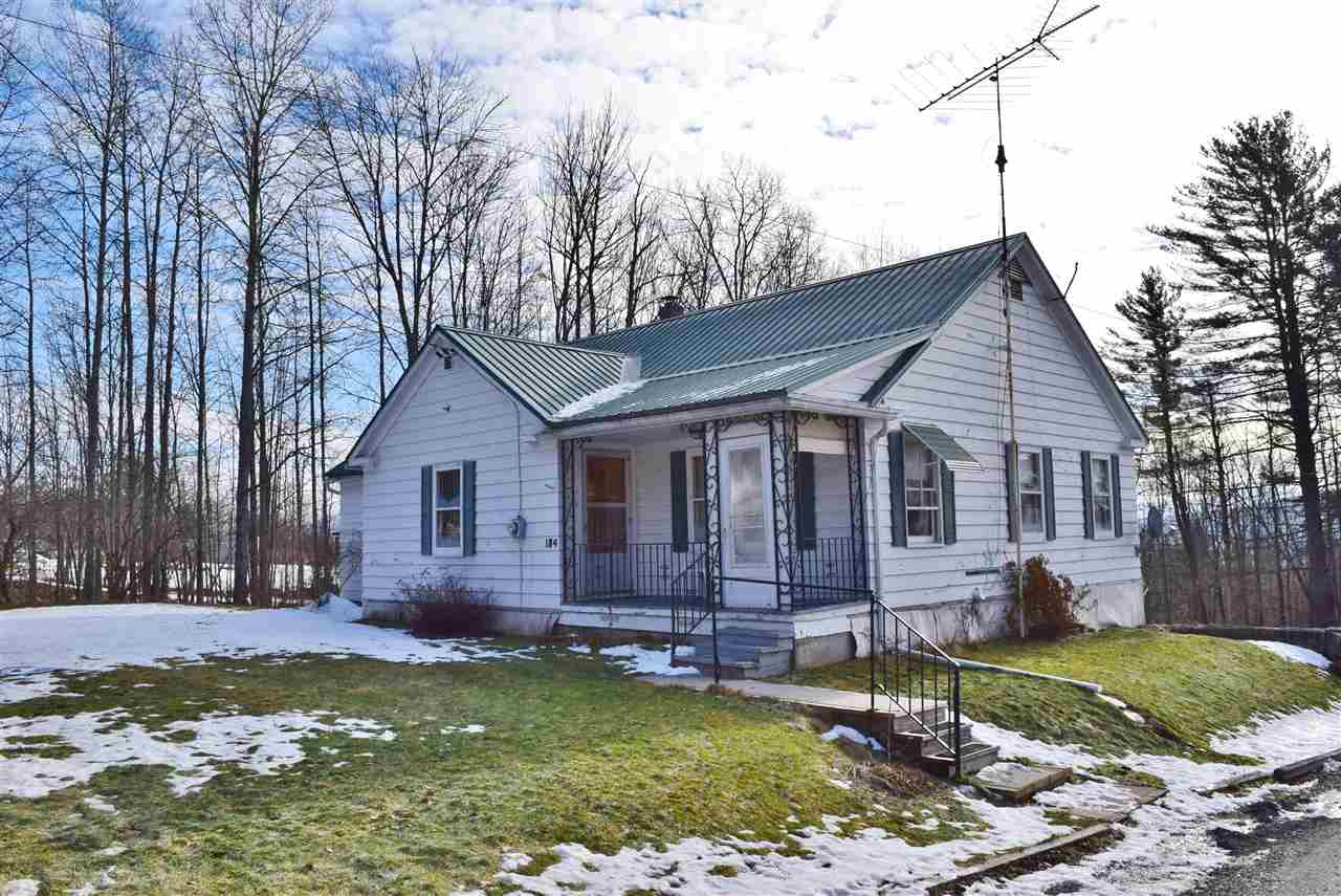 184 East Main Street Lunenburg, VT 05906 - Photo 3 of 40