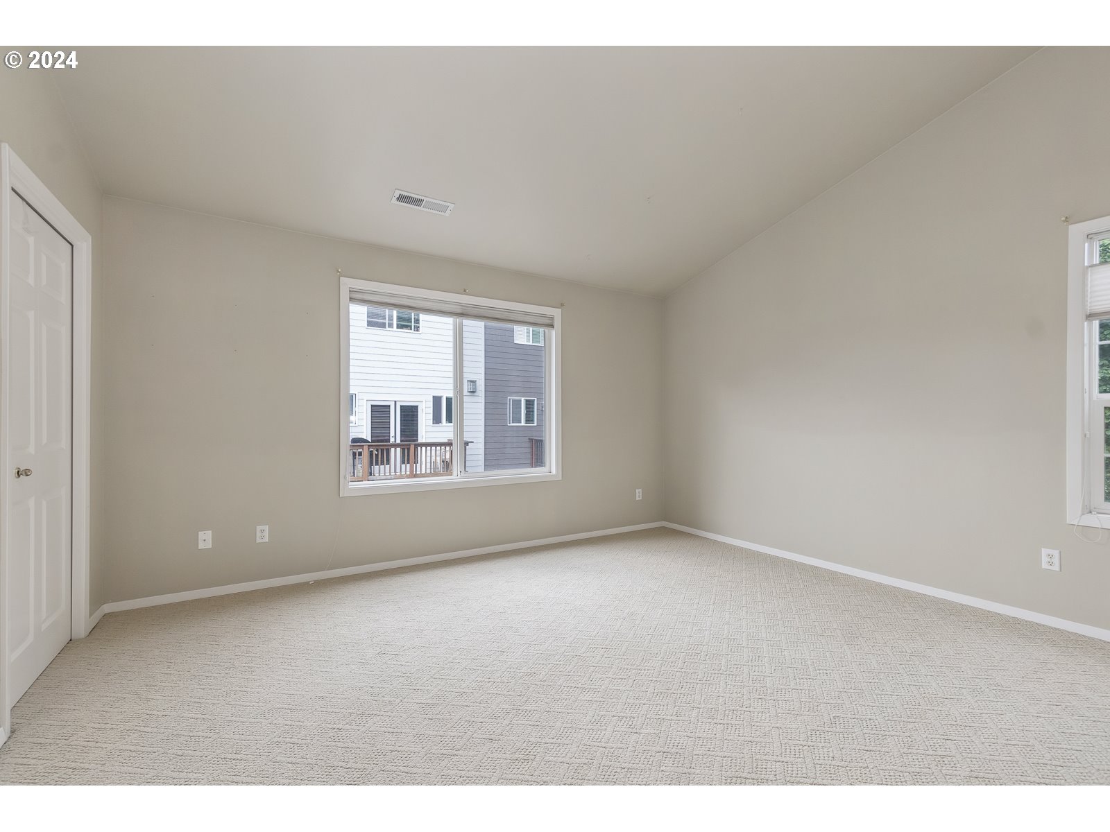 9493 Southwest Sutton Place Portland, OR 97223 - Photo 20 of 38 Bedroom