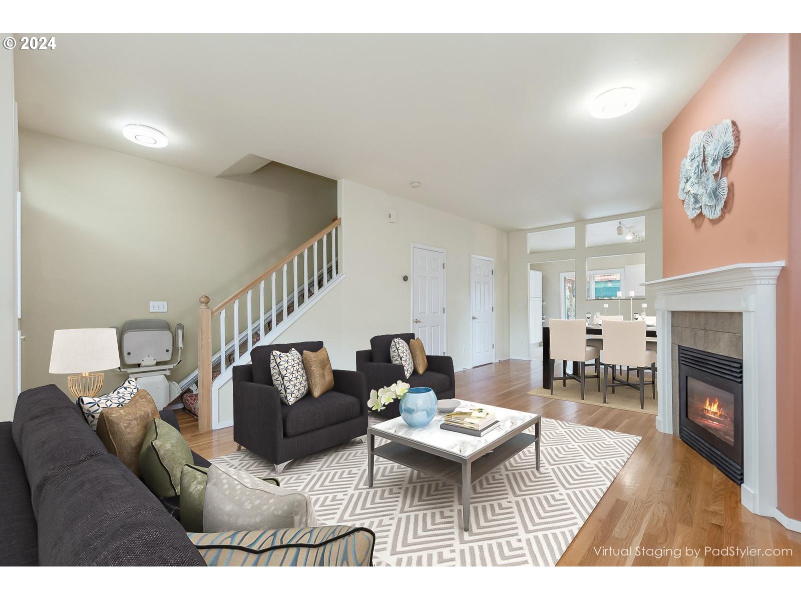 9493 Southwest Sutton Place Portland, OR 97223 - Photo 5 of 38 Living Room/Dining Room