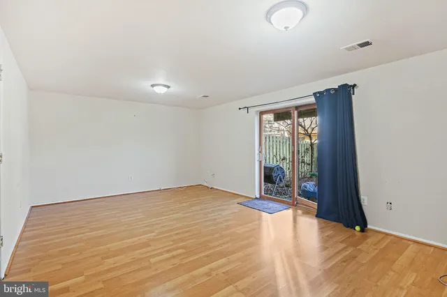 $3,400 | 7527 Broken Staff, Columbia, MD 21045