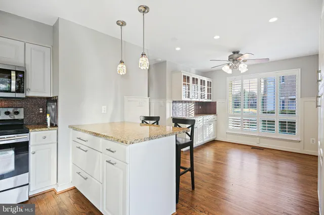 $3,400 | 7527 Broken Staff, Columbia, MD 21045