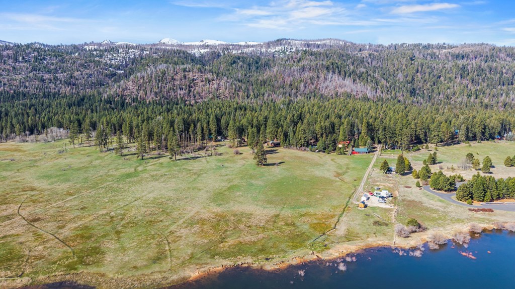 44 Pats Lane, Unit 45 Cascade, ID 83611 - Photo 2 of 34