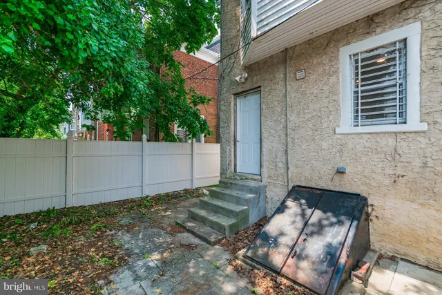 $2,695 | 50 East Tulpehocken Street, Philadelphia, PA 19144