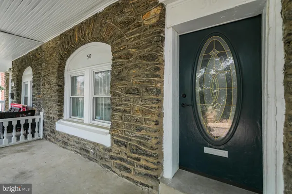 a view of a entryway door of the house