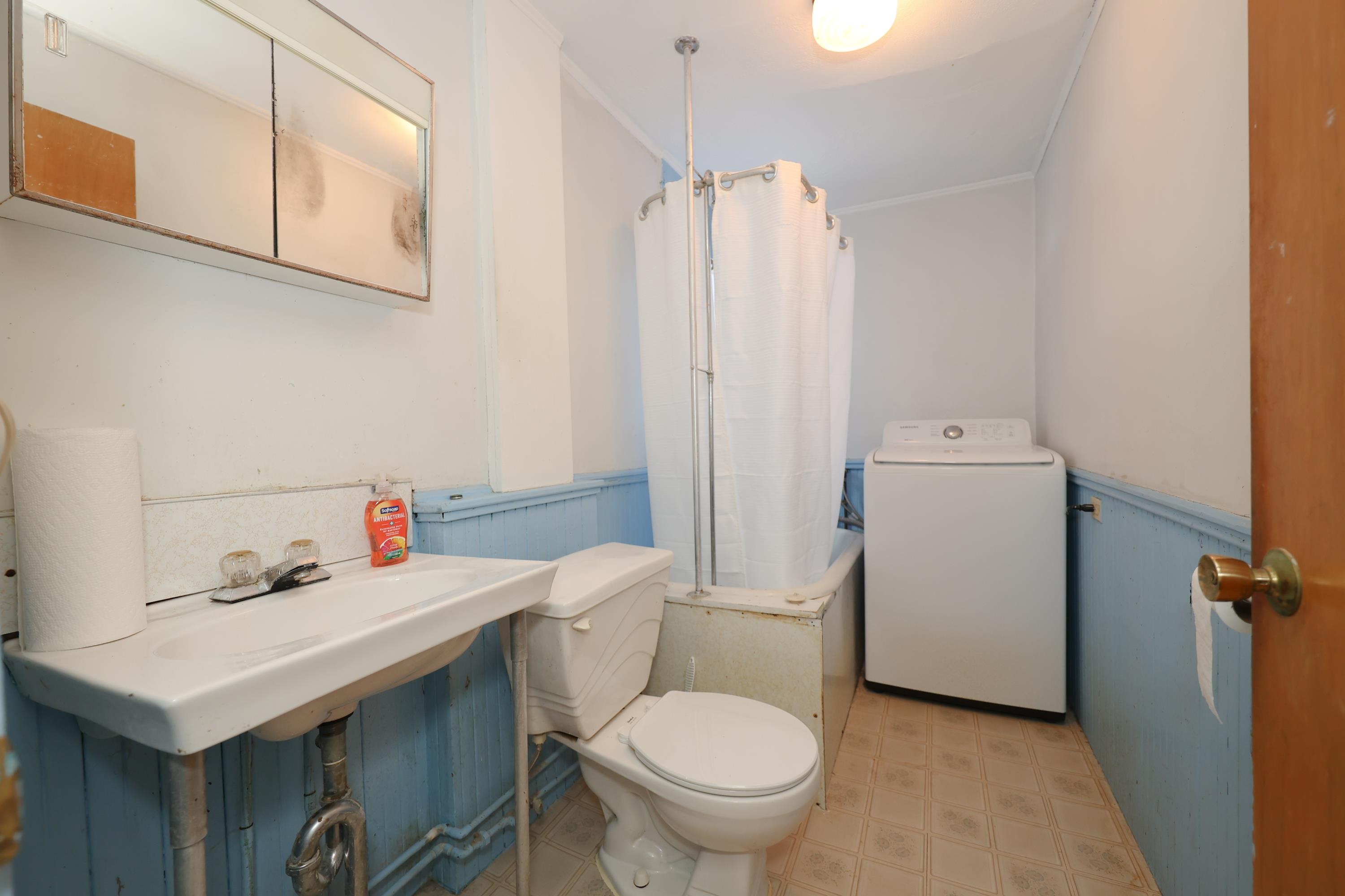 308 Spruce Street Manchester, NH 03103 - Photo 26 of 37 Gallery Image 26