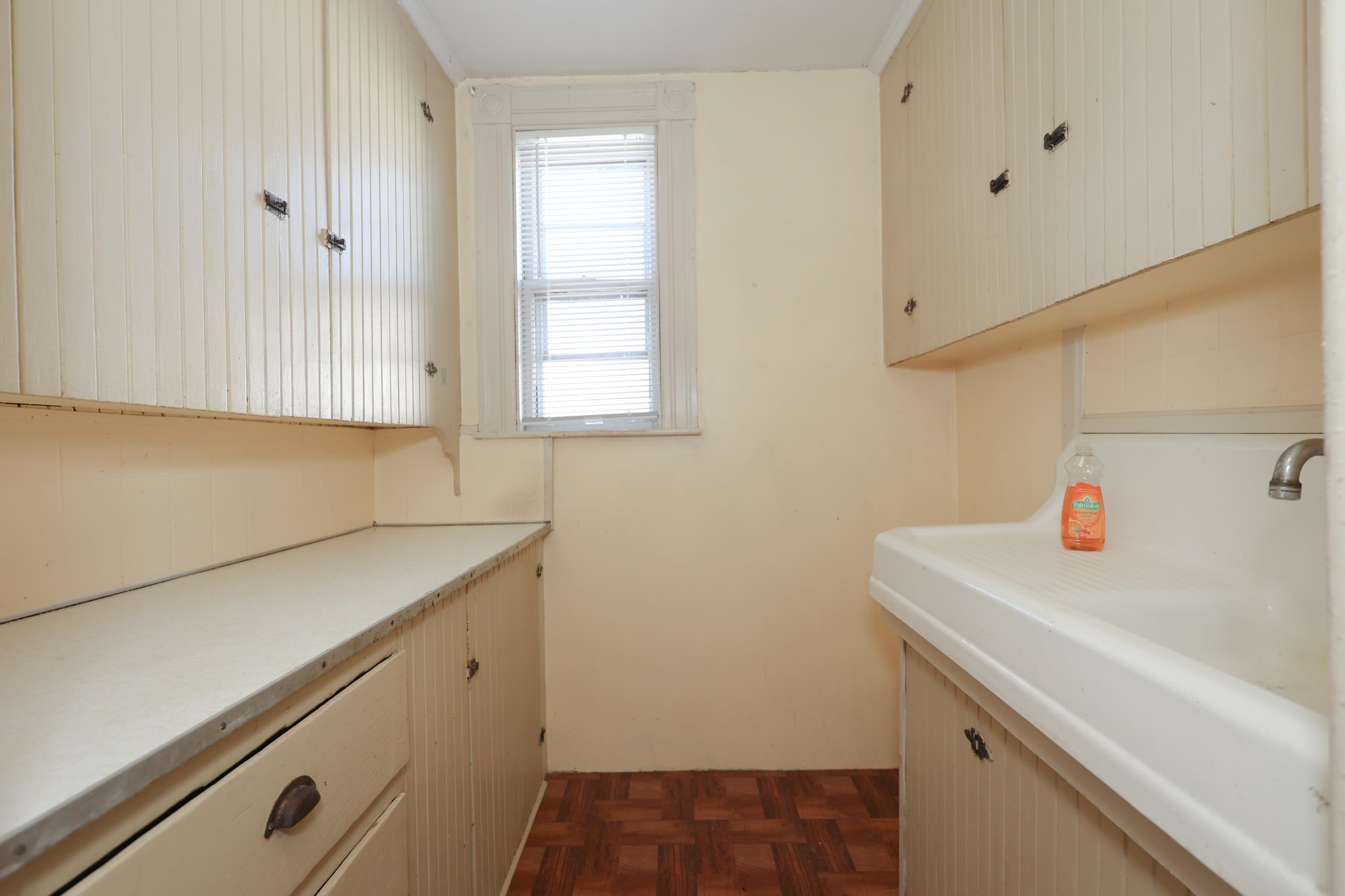 308 Spruce Street Manchester, NH 03103 - Photo 27 of 37 Gallery Image 27