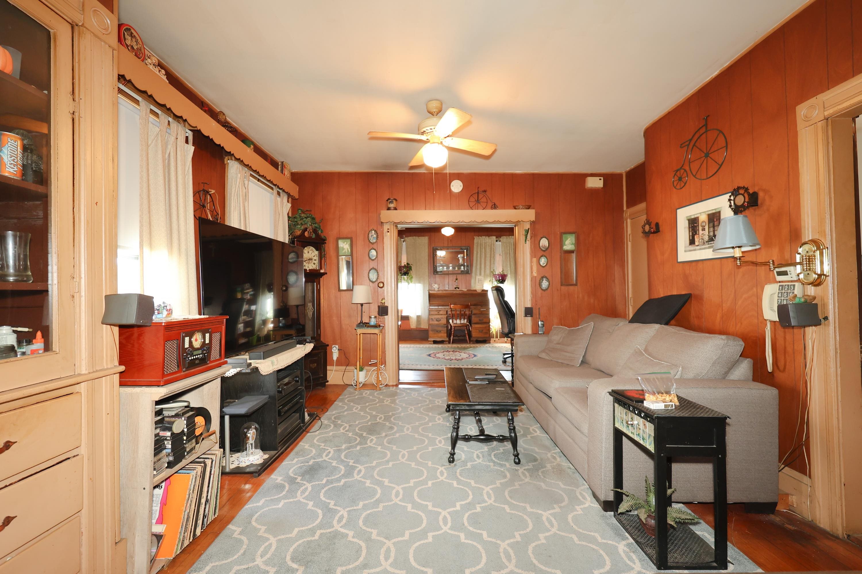 308 Spruce Street Manchester, NH 03103 - Photo 3 of 37 Gallery Image 3
