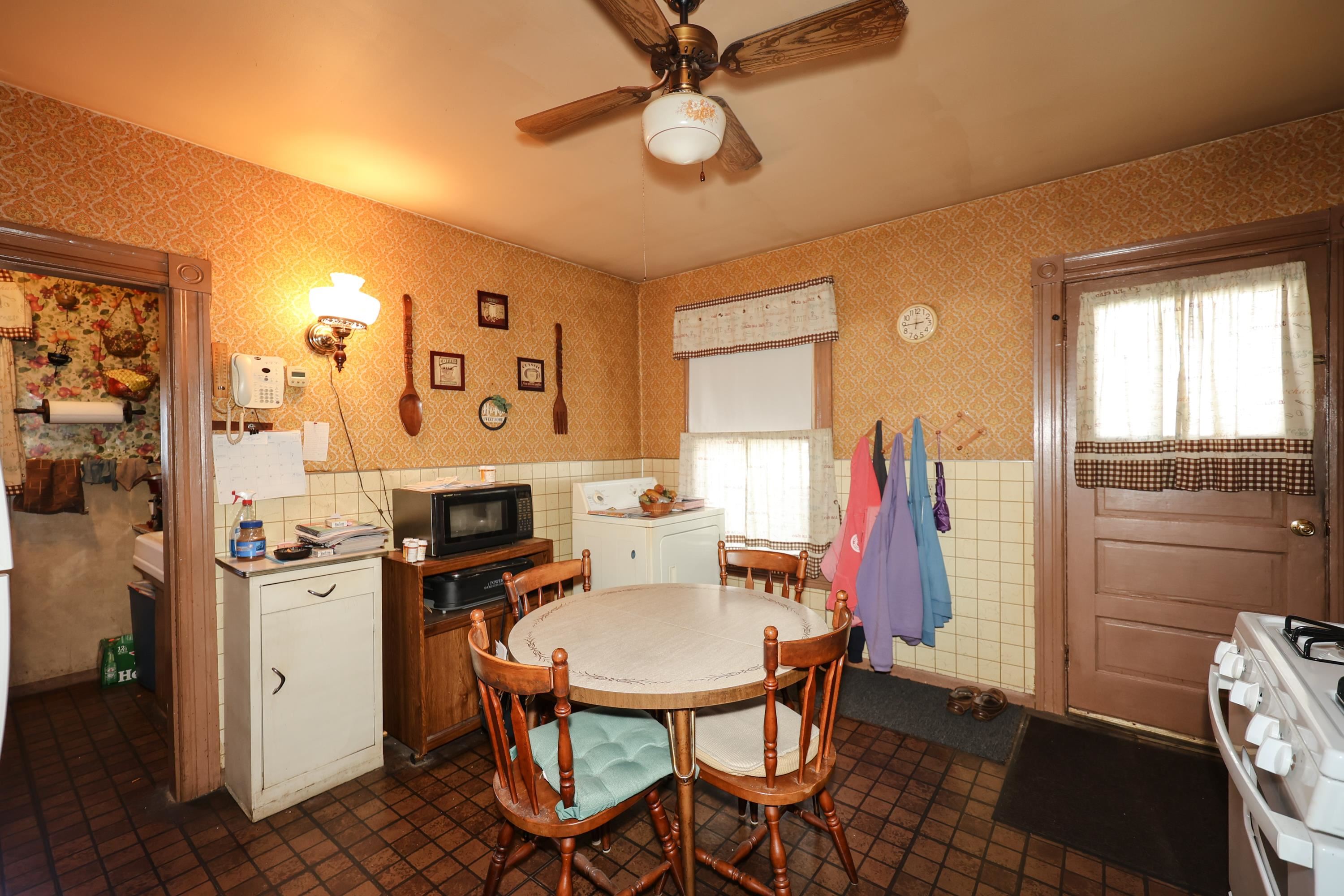 308 Spruce Street Manchester, NH 03103 - Photo 10 of 37 Gallery Image 10