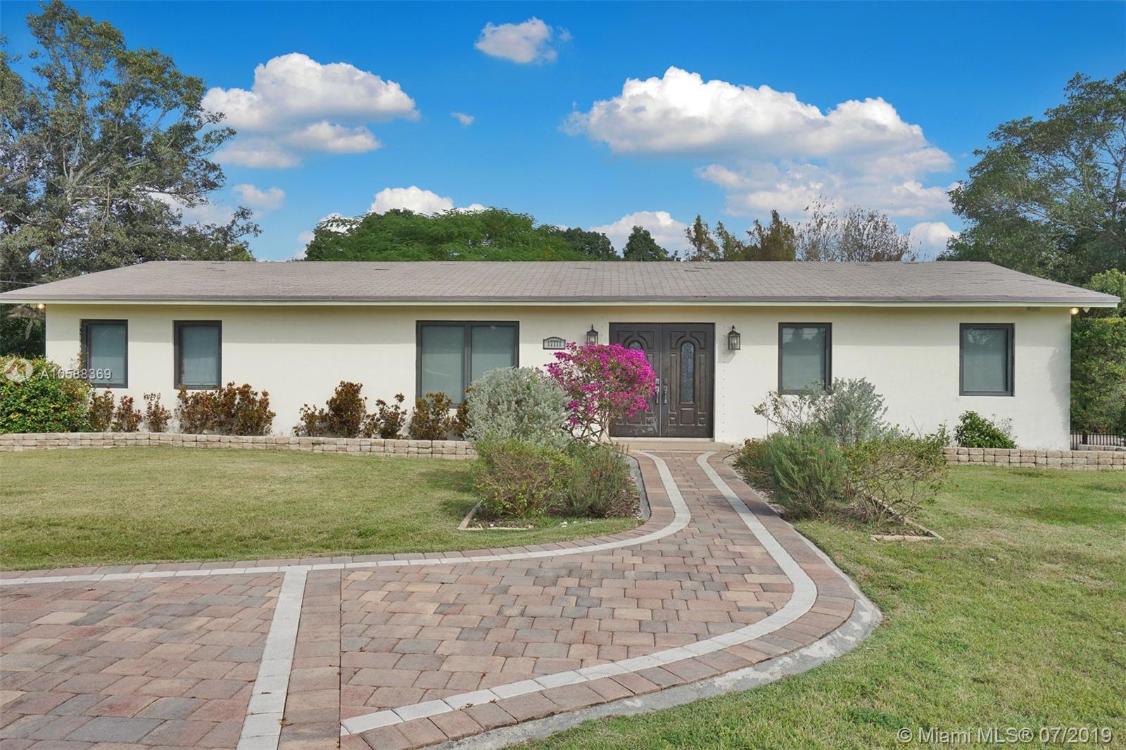 17771 Sunset Drive Southwest Ranches, FL 33331 - Photo 1 of 34 Gallery Image 1