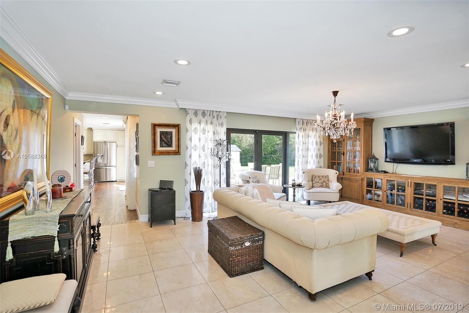 17771 Sunset Drive Southwest Ranches, FL 33331 - Photo 12 of 34 Gallery Image 12