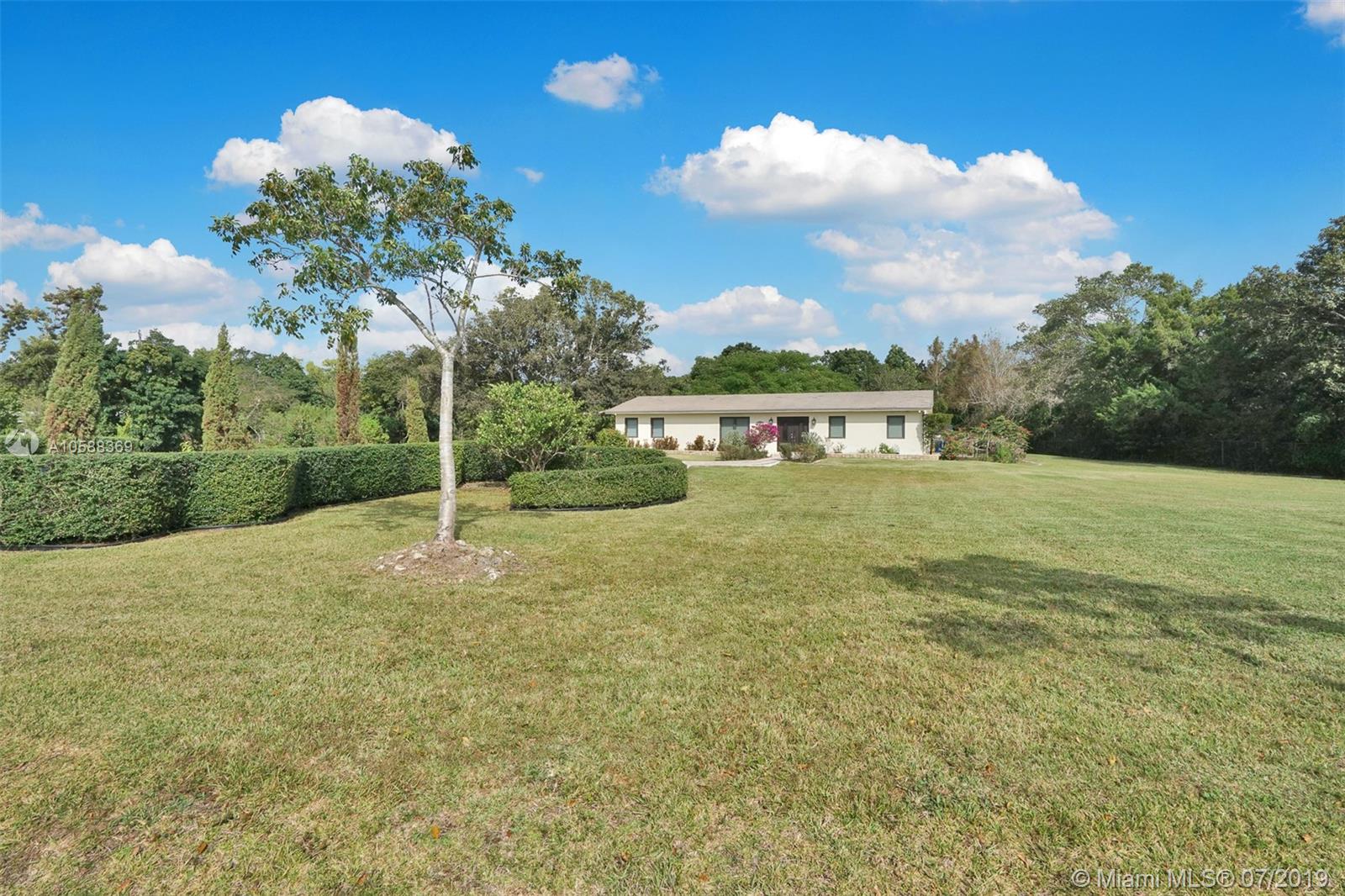 17771 Sunset Drive Southwest Ranches, FL 33331 - Photo 25 of 34 Gallery Image 25