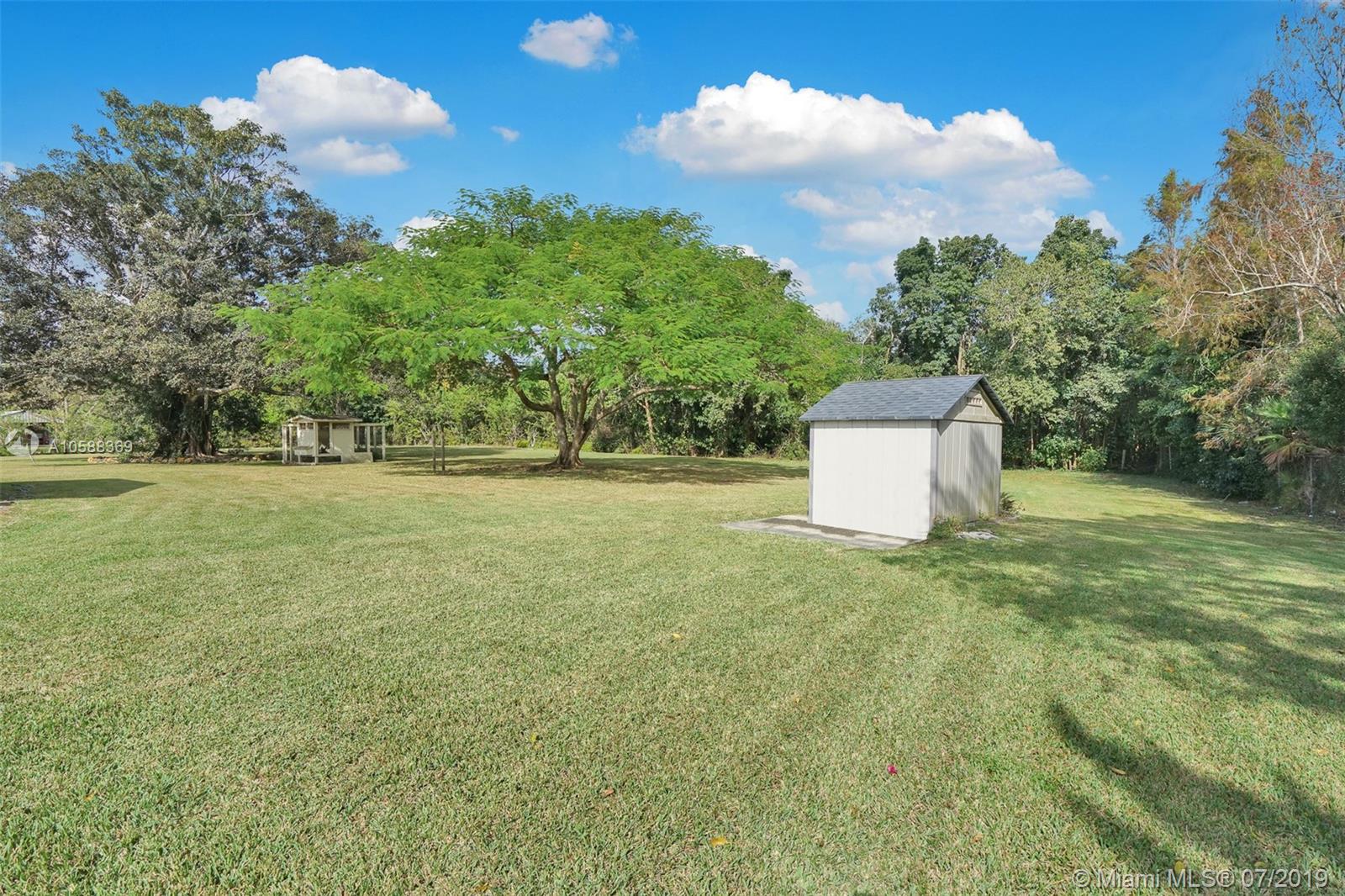 17771 Sunset Drive Southwest Ranches, FL 33331 - Photo 30 of 34 Gallery Image 30