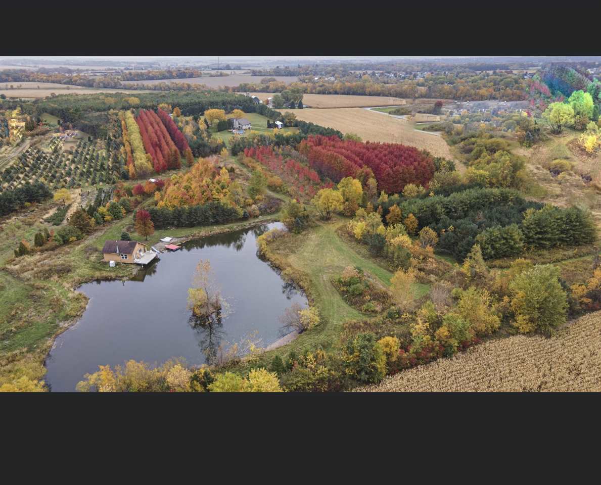 Xxxx Xxxx Burr Oak Road Capron, IL 61012 - Photo 3 of 5 Gallery Image 3