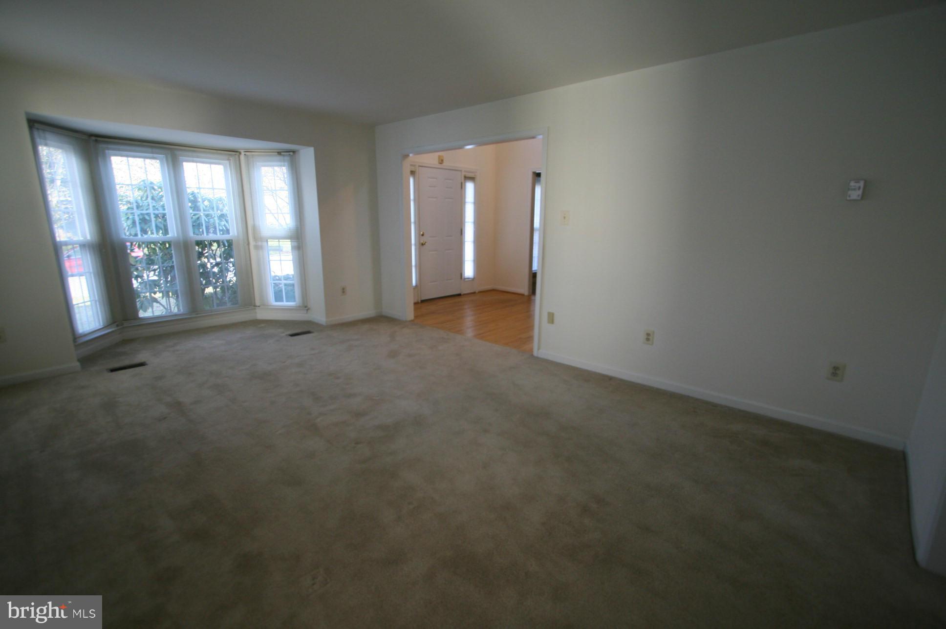 10242 Breconshire Road Ellicott City, MD 21042 - Photo 2 of 30 Living Room