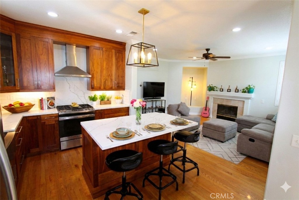 25712 Hammet Circle Stevenson Ranch, CA 91381 - Photo 7 of 12