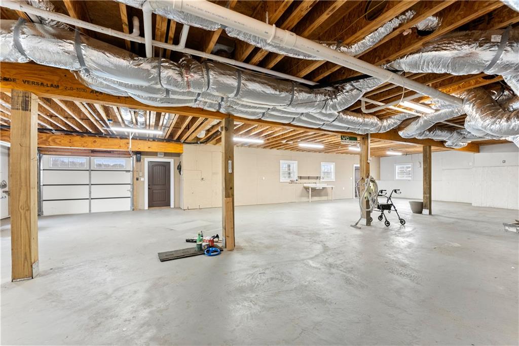 725 County Farm Road Jefferson, GA 30549 - Photo 45 of 66 a view of a room with gym equipment