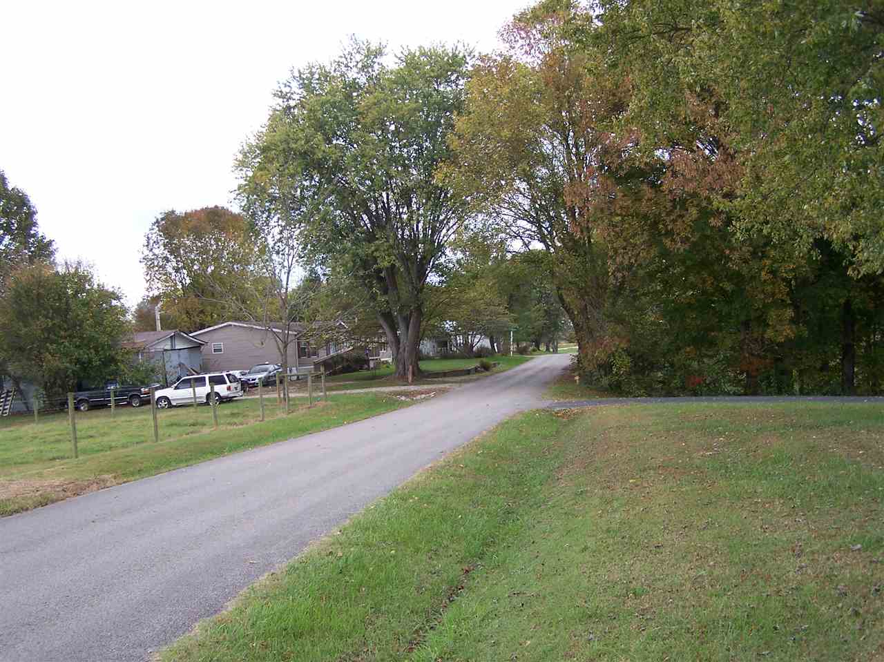 248 Loving Road Bowling Green, KY 42101 - Photo 2 of 29 Gallery Image 2