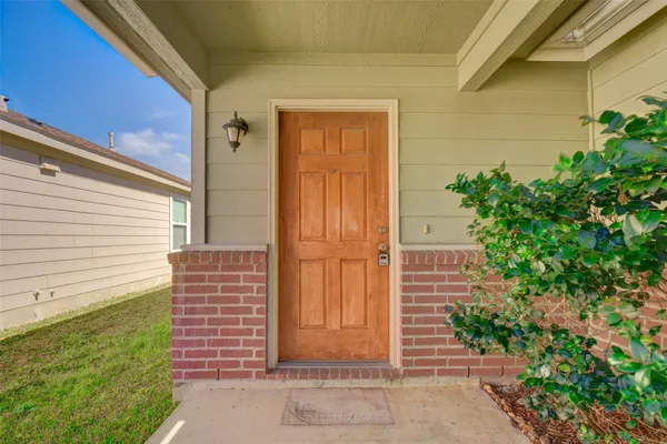 $1,750 | 18742 Westgate Park Drive, Cypress, TX 77433