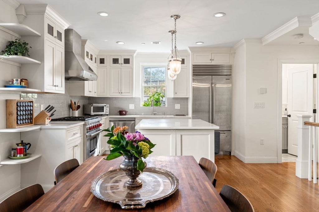 114 Inman Street, Unit 3 Cambridge, MA 02139 - Photo 11 of 28