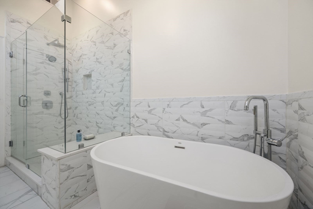 114 Inman Street, Unit 3 Cambridge, MA 02139 - Photo 17 of 28