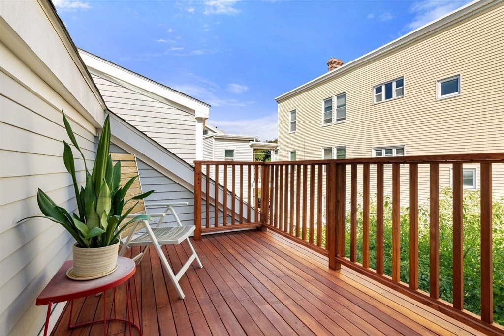 114 Inman Street, Unit 3 Cambridge, MA 02139 - Photo 21 of 28