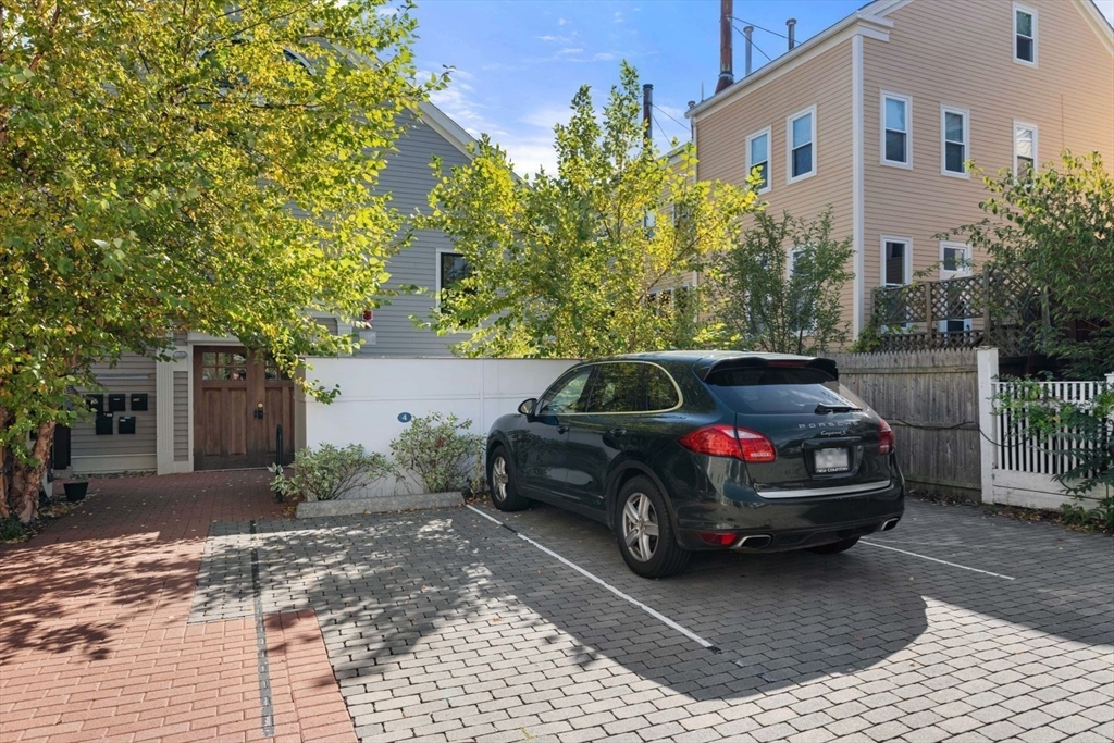 114 Inman Street, Unit 3 Cambridge, MA 02139 - Photo 25 of 28