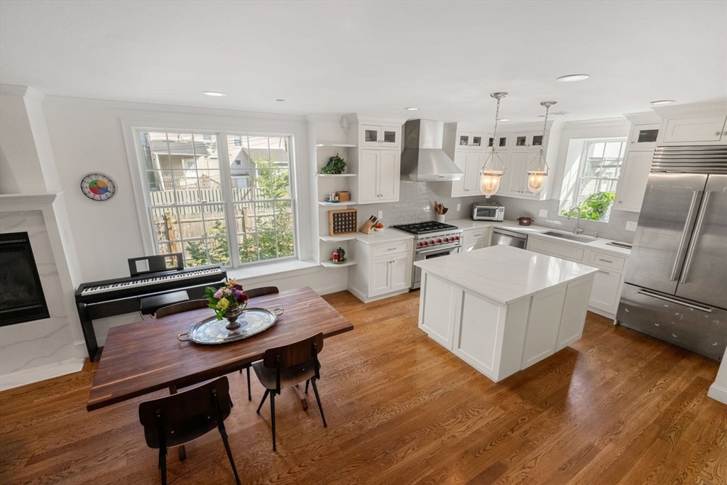 114 Inman Street, Unit 3 Cambridge, MA 02139 - Photo 4 of 28