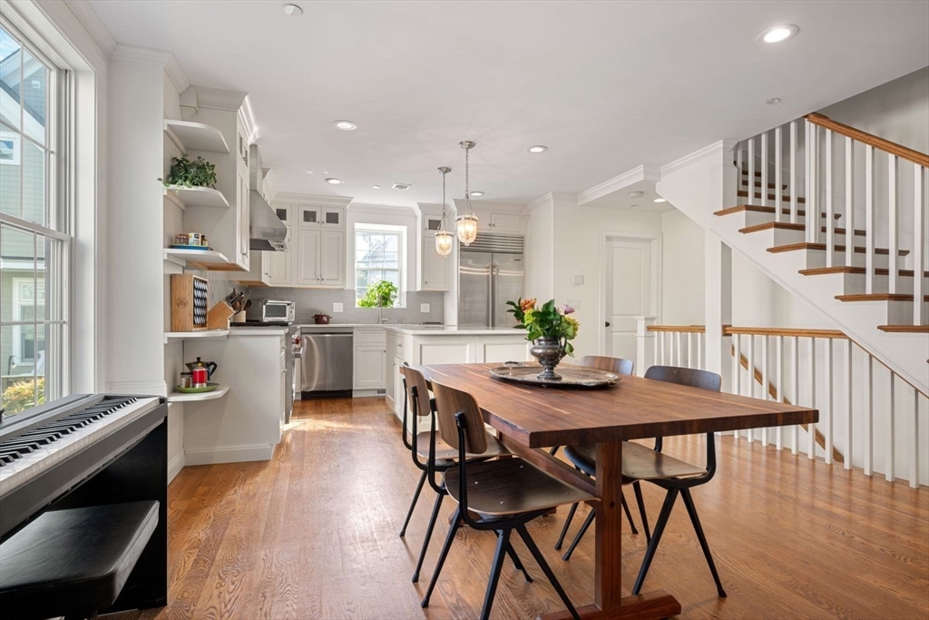 114 Inman Street, Unit 3 Cambridge, MA 02139 - Photo 5 of 28