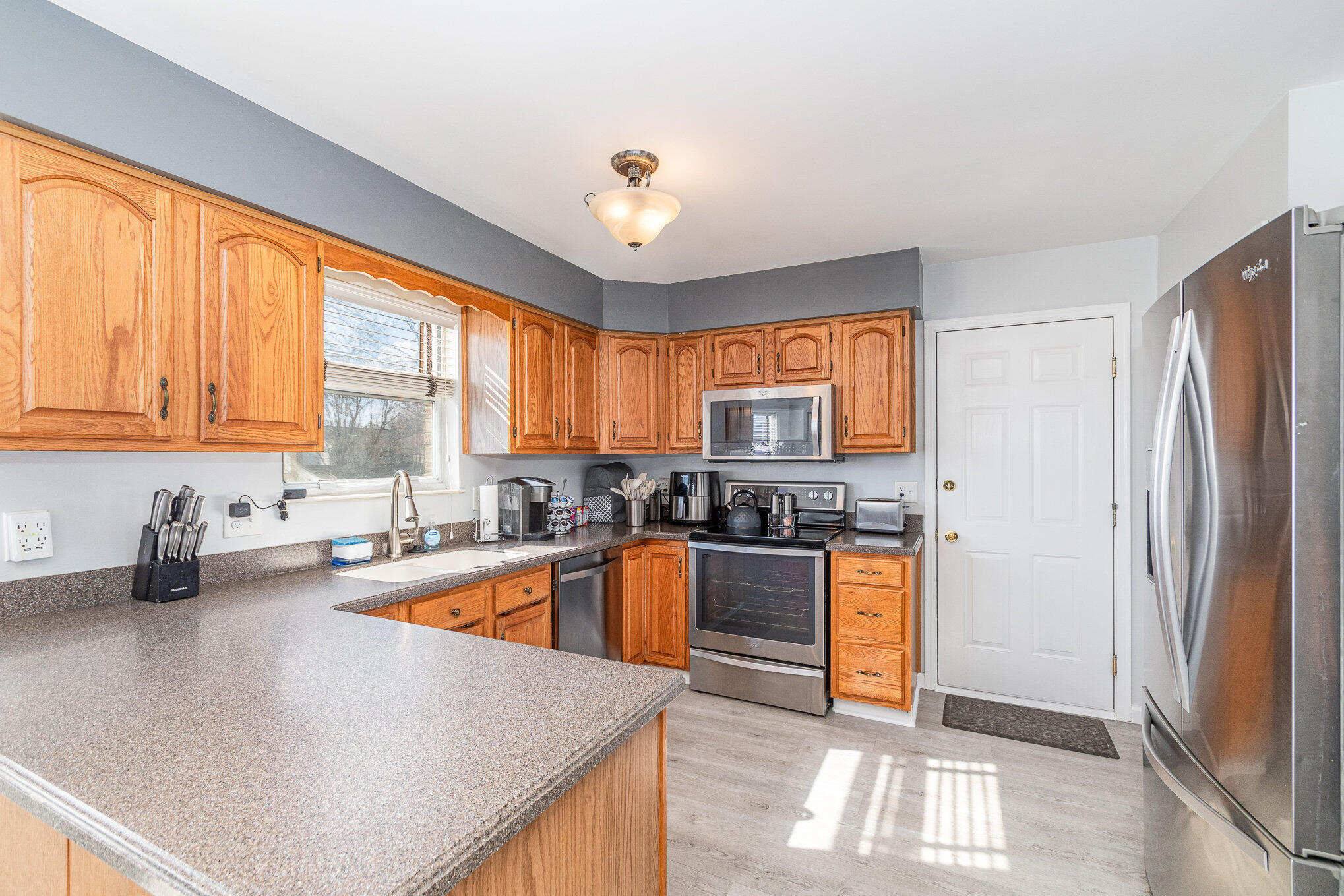 1229 Cayton Road Florence, KY 41042 - Photo 10 of 34 Gallery Image 10
