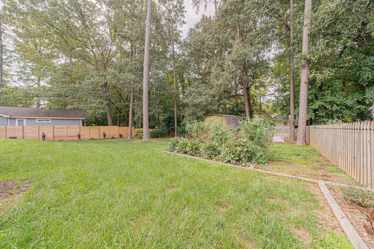 424 Chadwick Drive Raleigh, NC 27609 - Photo 28 of 30 Photo 28