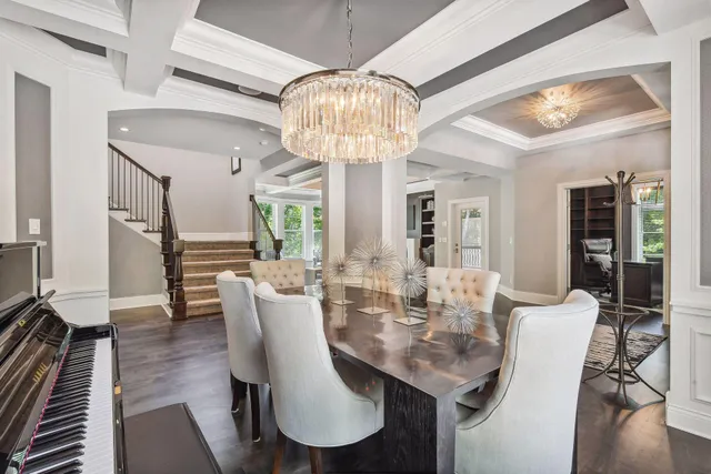 $10,000 | 2346 Linner Road, Minnetonka, MN 55391