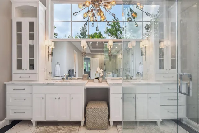 $10,000 | 2346 Linner Road, Minnetonka, MN 55391