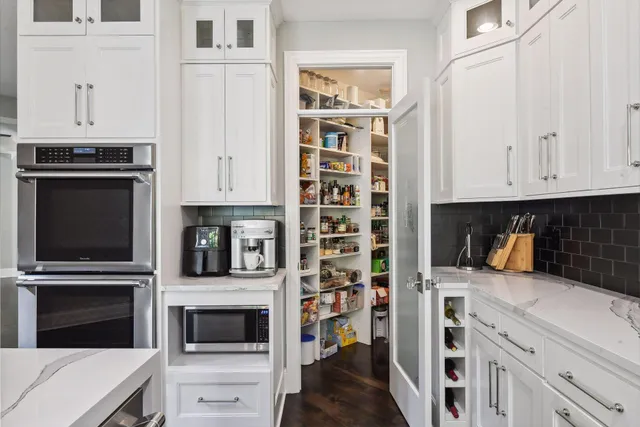 $10,000 | 2346 Linner Road, Minnetonka, MN 55391