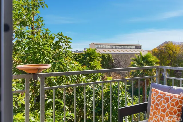 $835,000 | 1310 Minnesota Street, Unit 203, San Francisco, CA 94107