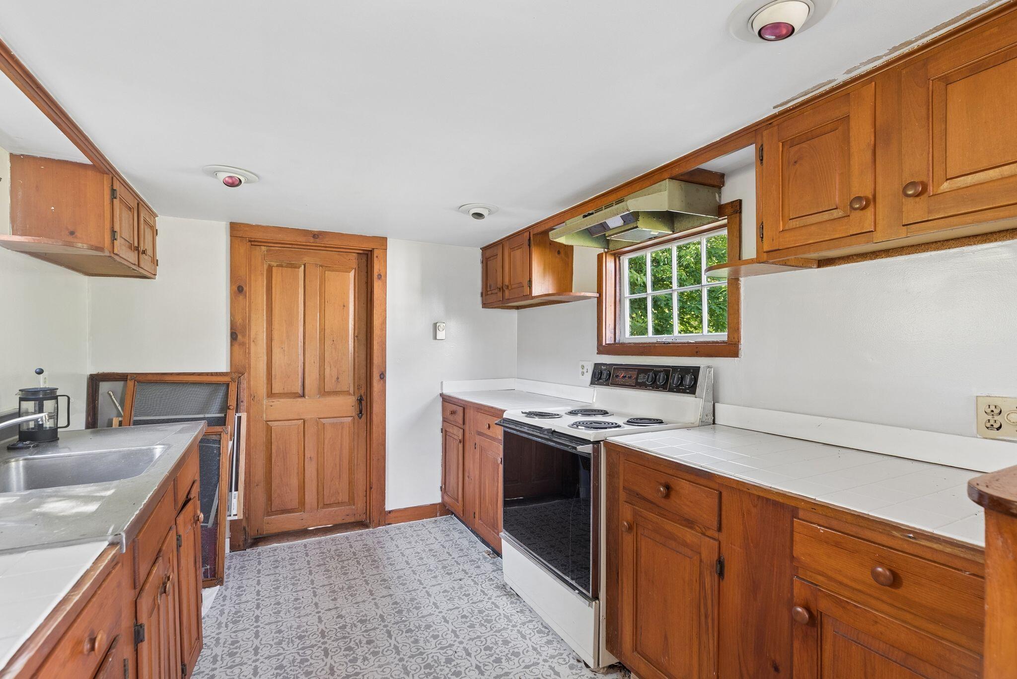 190 Mills Road Kennebunkport, ME 04046 - Photo 46 of 79 190 Mills
